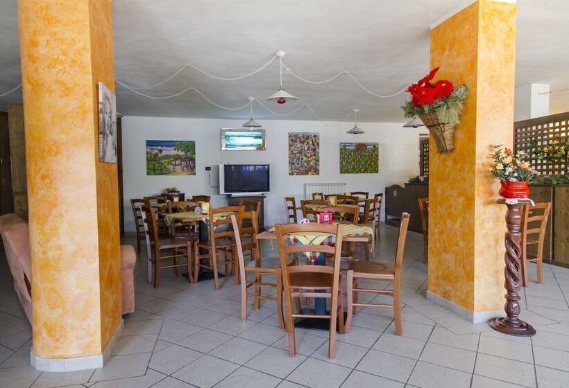 فندق فئة نجمة واحدة Residence Stefania