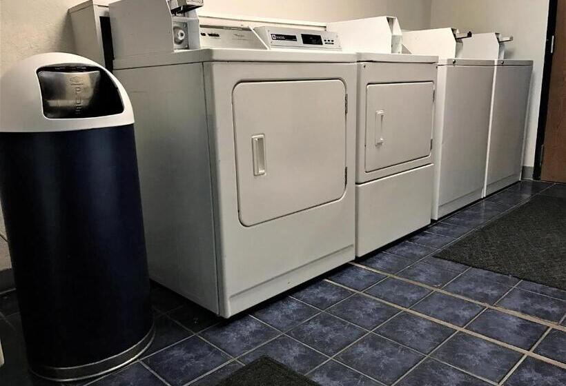 هتل American Inn Kansas City, Ks