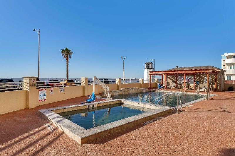 هتل Best Western Plus Galveston Suites