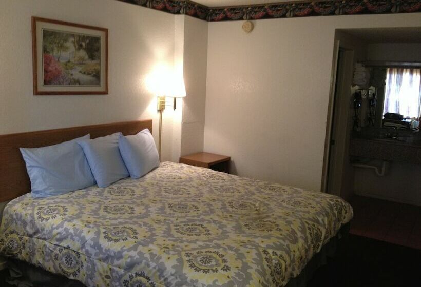 בית מלון כפרי Crown Inn