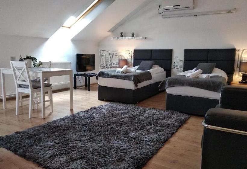 فندق Harmonica Studio