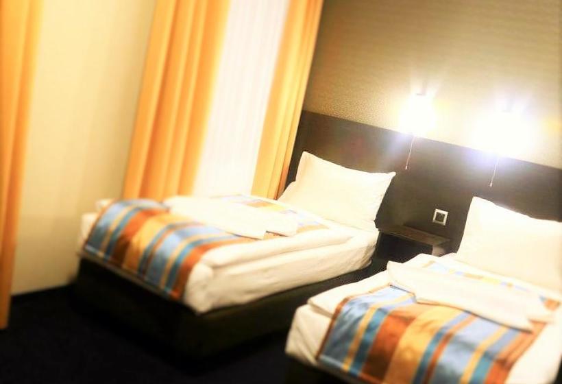 בית מלון כפרי Kamienica