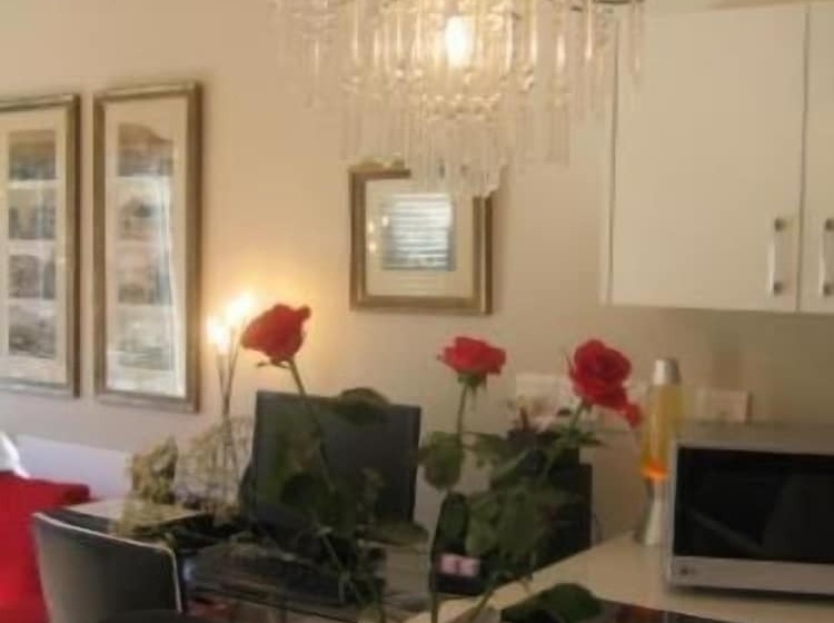 בית מלון כפרי Navona Constantia Guest Cottage