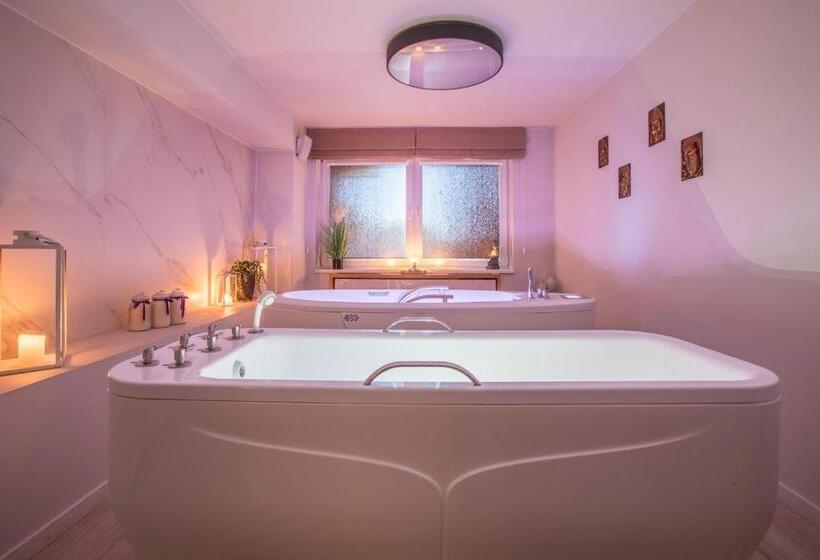 هتل Polanica Resort & Spa