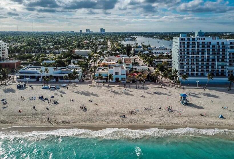 هتل Villa Sinclair Beach Suites And Spa