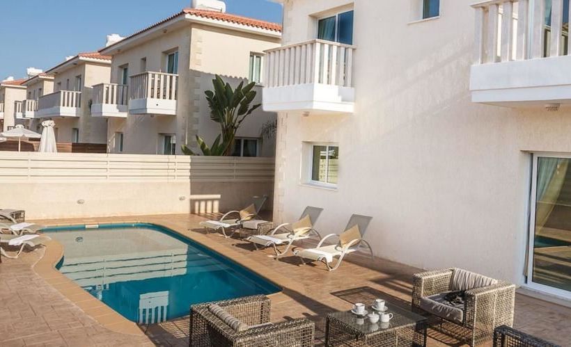 Oceanview Luxury Villa 035