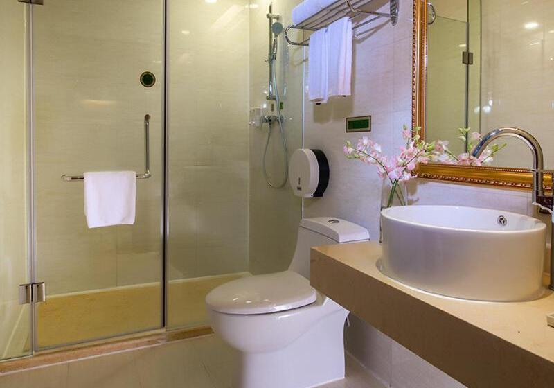 Vienna Hotel Shenzhen Exibition Center