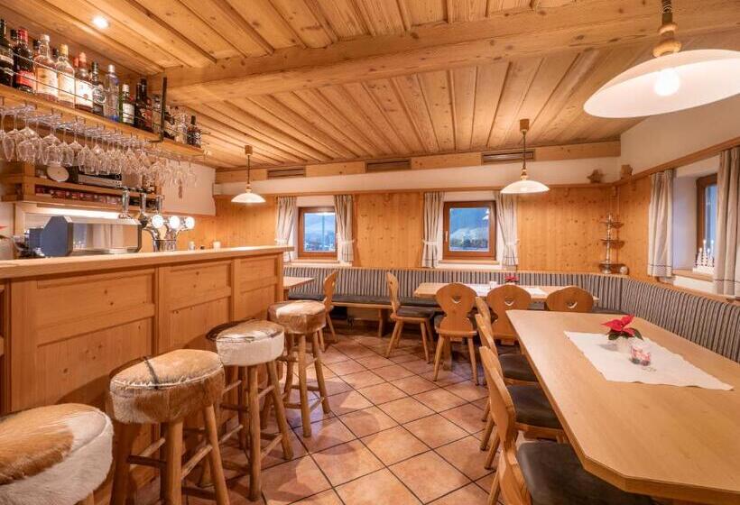 Общежитие Gasthof Mamooserhof