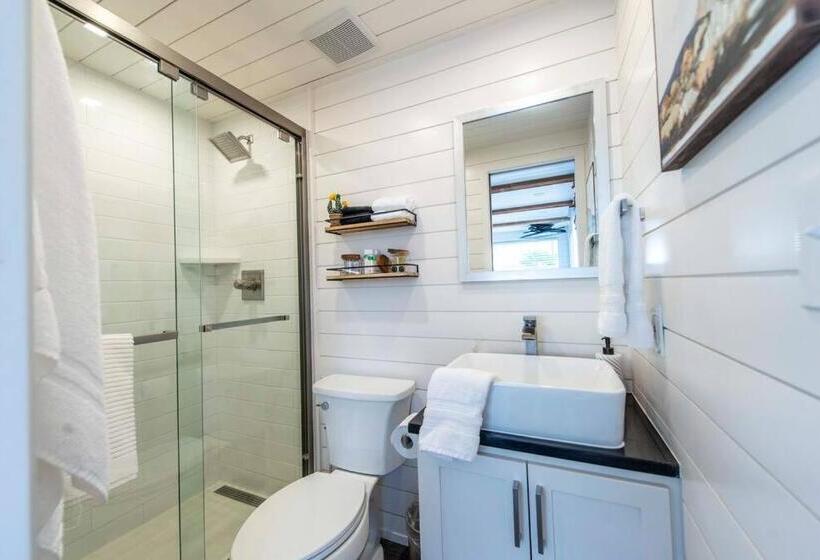 فندق صغير New The Wild West Cozy Container Home