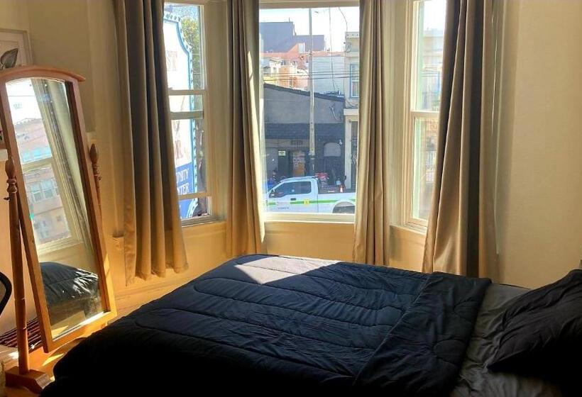 فندق صغير San Francisco’s Home