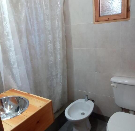 Anacrusa Hostel