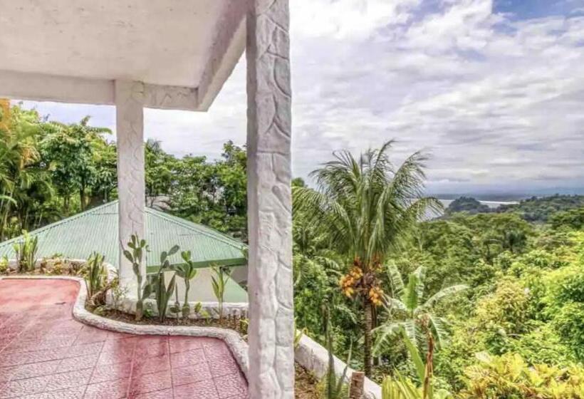تختخواب و صبحانه Mizaru   Seaview Central Manuel Antonio
