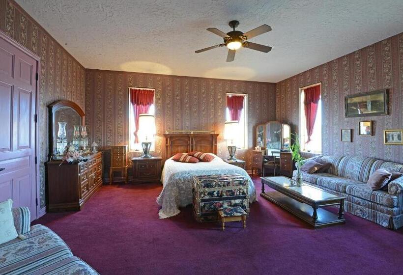 تختخواب و صبحانه Paradise Ranch Castle