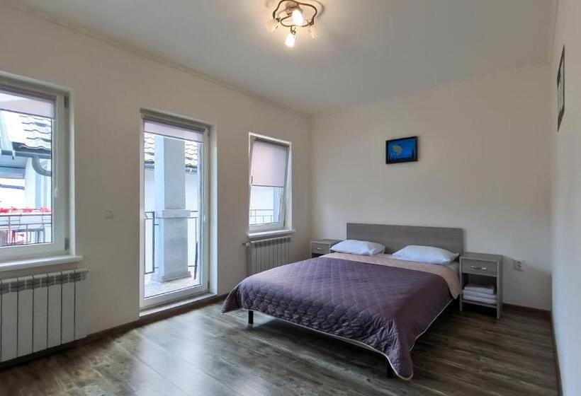 Hotel готель ципа