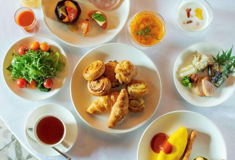 هتل Grand Mercure Lake Biwa Resort & Spa