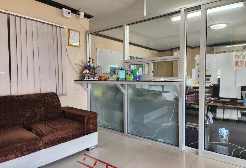 فندق One Residence
