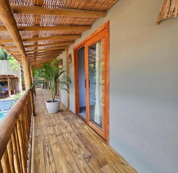 هتل Tawa Caraíva