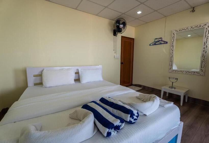 فندق The Tito S Blue Sky Beach Resort