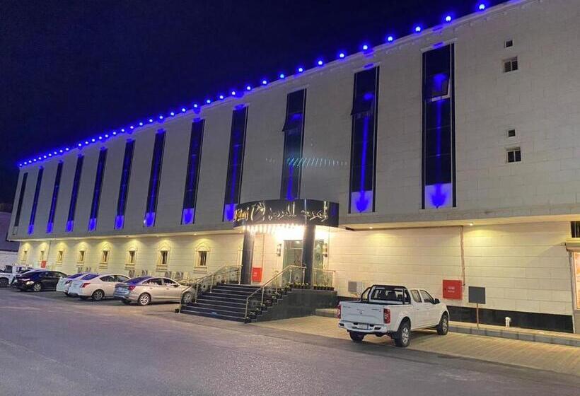 فندق Zomrud Al Morouj