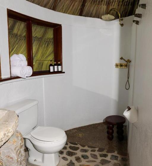 Jade Jungle Resort