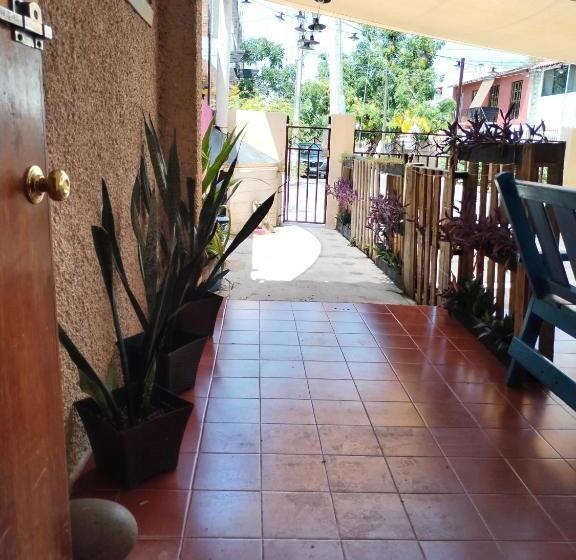 پانسیون Aroma A Chocolate