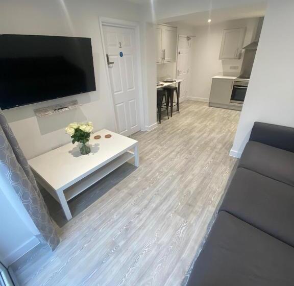 بنسيون Erin Guest House