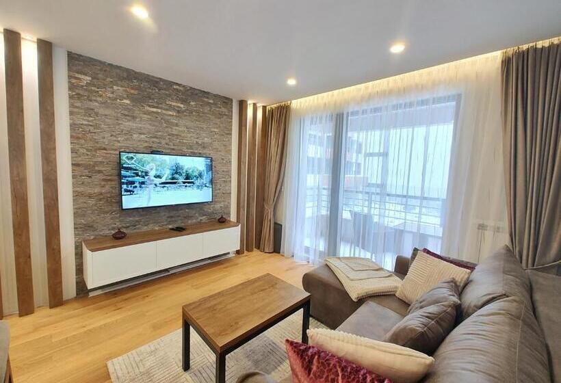 Velika Recepcija Cc Mtv