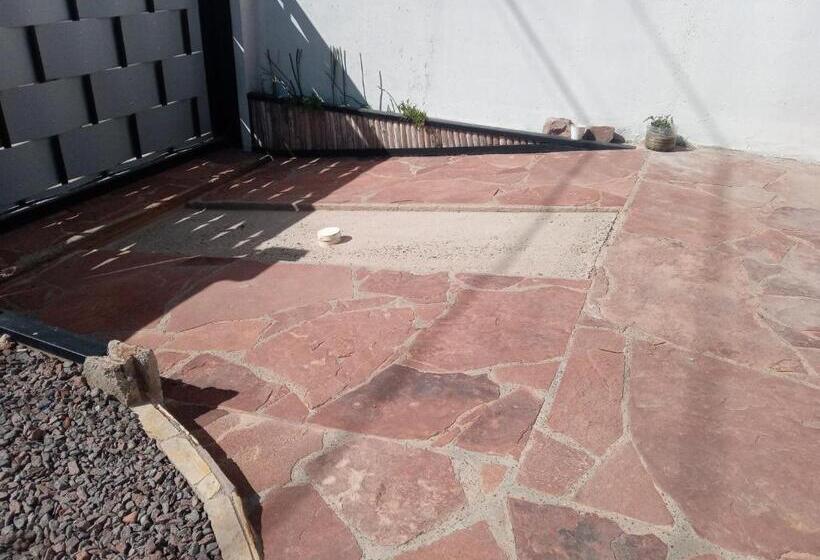 هاستل El Templo