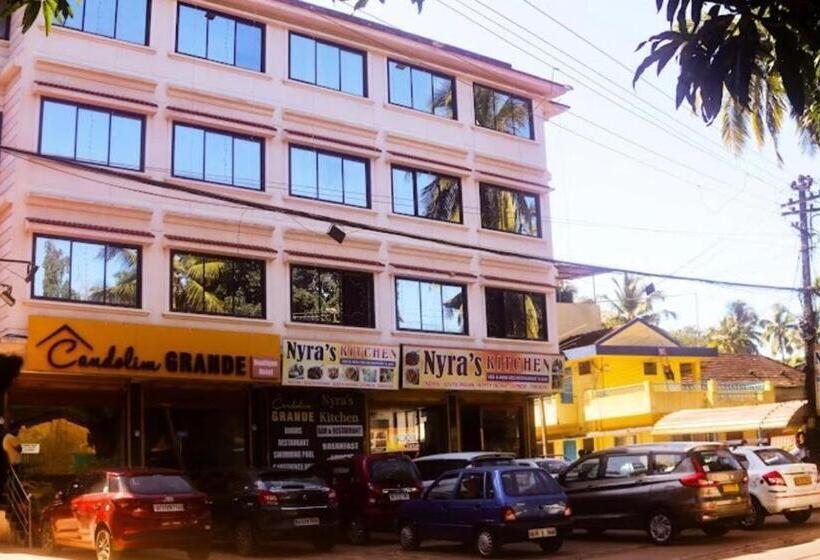 ホテル Candolim Grande By The Four Season , Goa