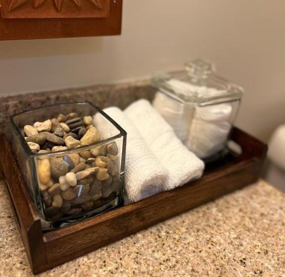 ホテル Cozy Mountain View Condo
