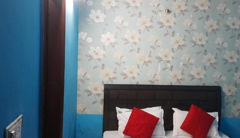 فندق Golden Height