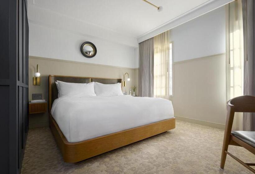 هتل Heron Old Town Alexandria