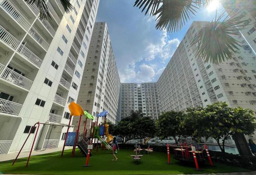 酒店 Homefort At Shore 2 Residences