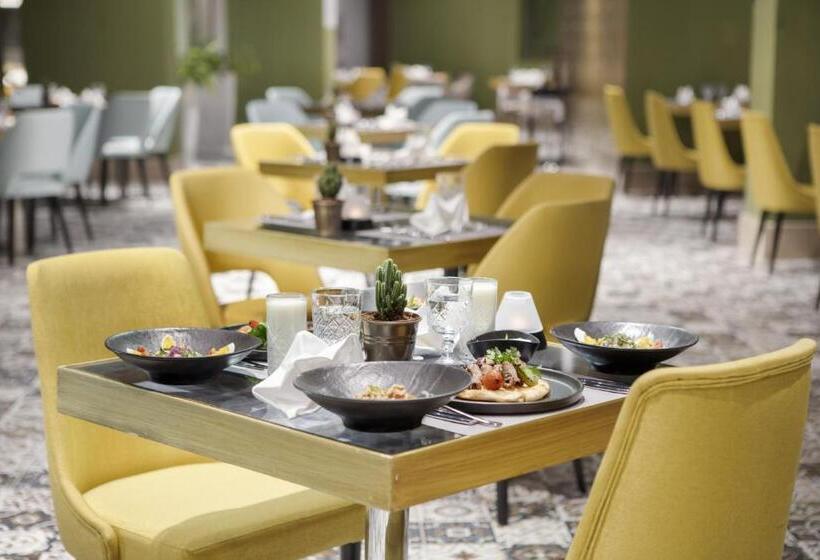 هتل Medworld Cosmos Health & Rehabilitation Center