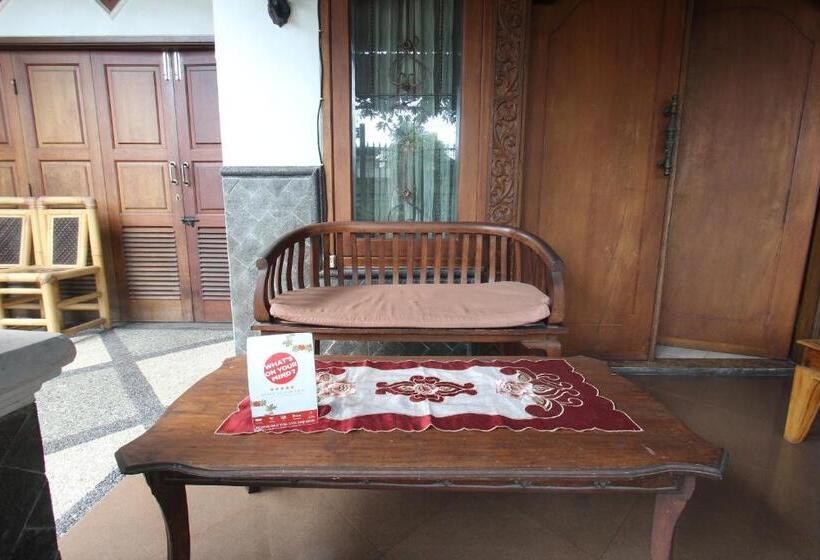 هتل Oyo 93247 Pondok Pariwisata