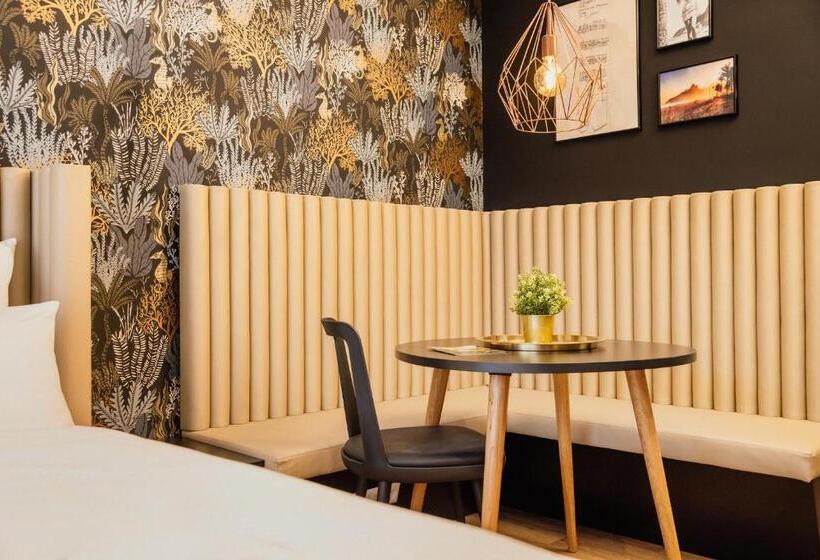 هتل Rioca Stuttgart Posto 6
