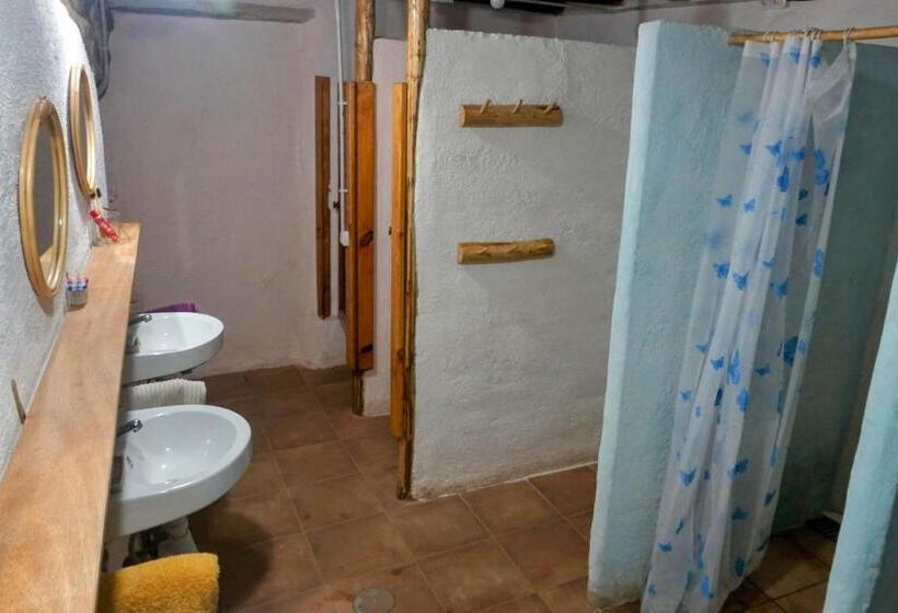 ホテル Albergue Del Oso Tierraluz