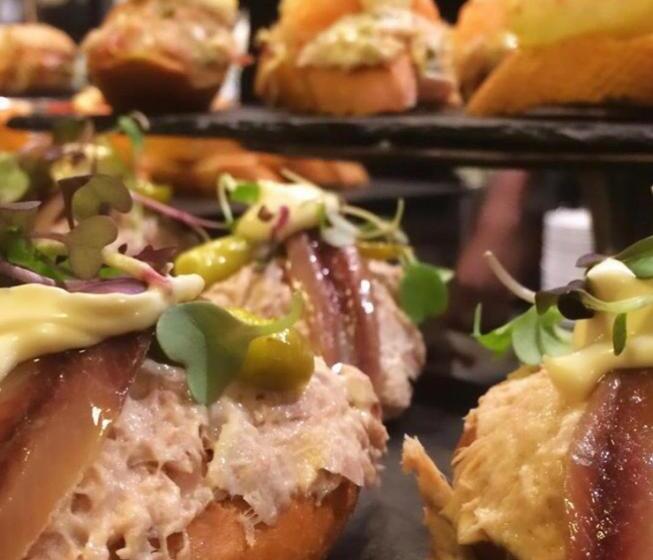 پانسیون 32 De Agostos