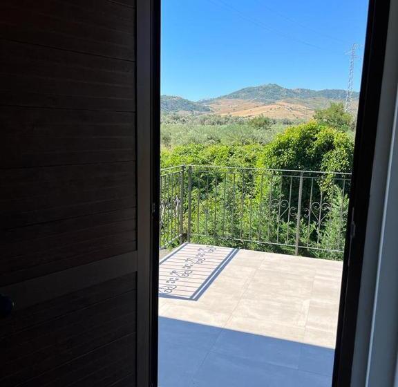 بنسيون Policaretto Rooms