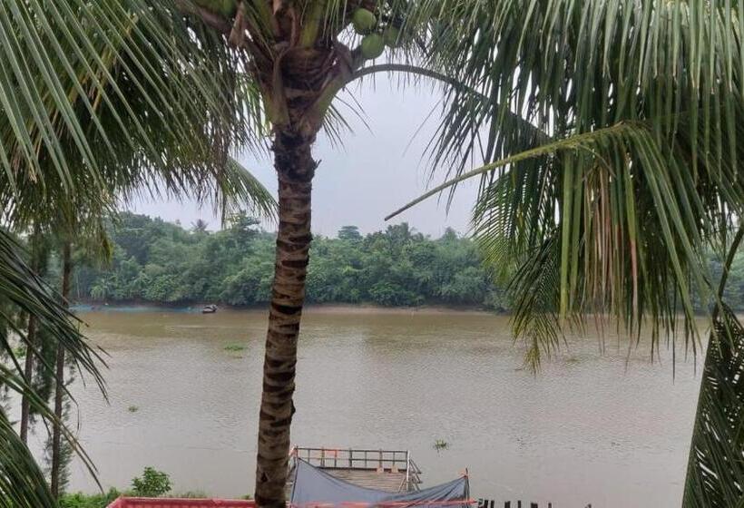 منتجع Damodar River Retreat, Uluberia