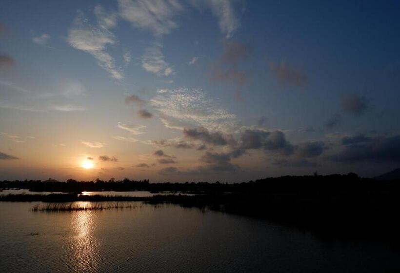 منتجع Sunset Village Rayong