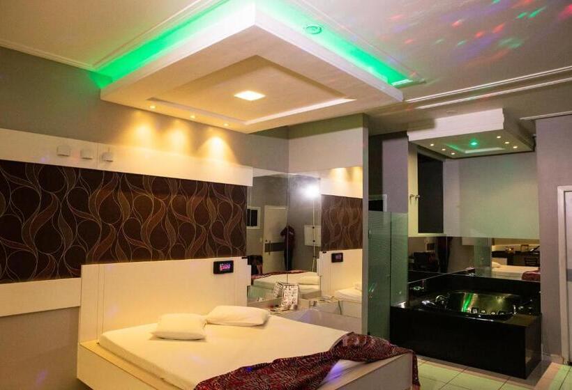 Top Motel
