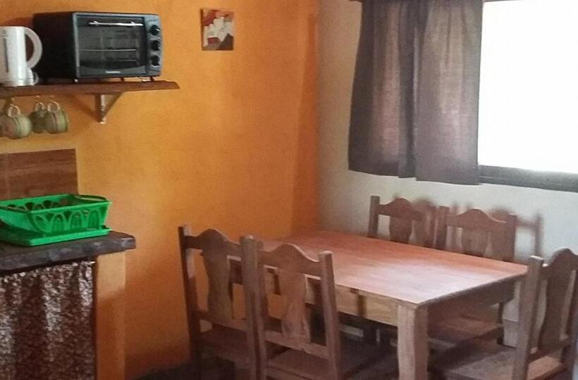 ユースホステル Posada Del Parador