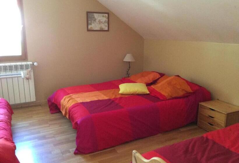 مبيت وإفطار Chambre D Hôte Les Carlines