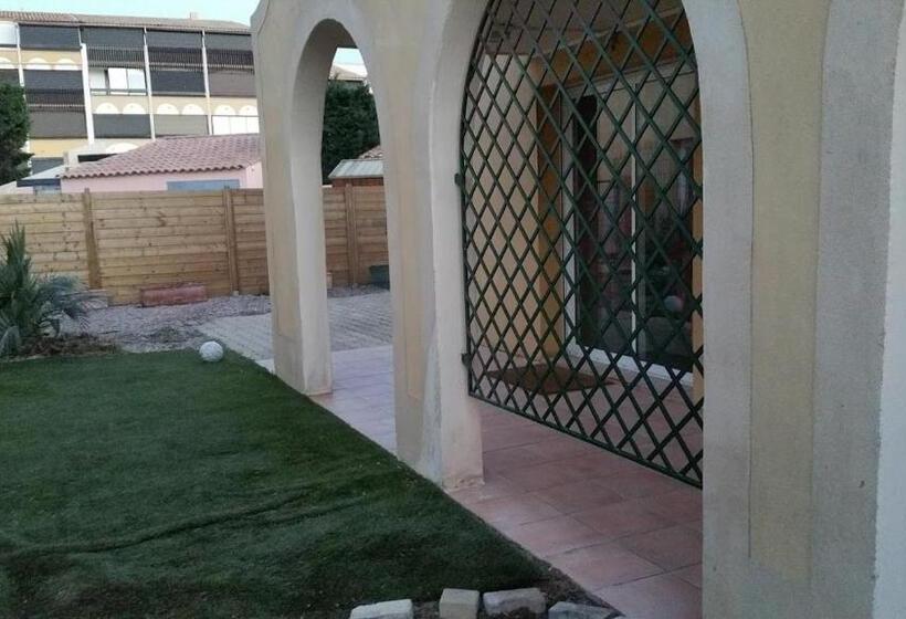 تختخواب و صبحانه Chambre La Palmeraie Village Naturiste