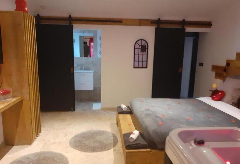 住宿加早餐  La Chambre Des Songes