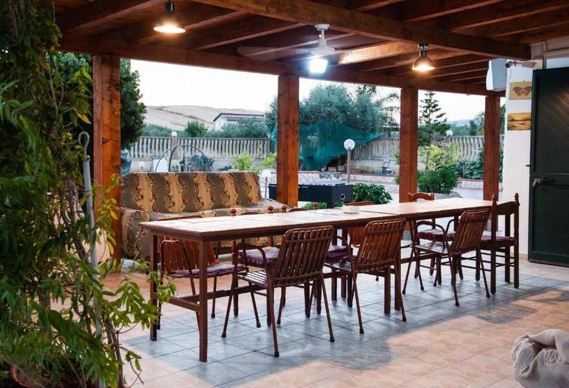 تختخواب و صبحانه Templi La Piscina