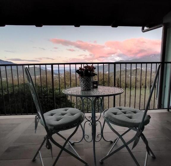 Caledonia B&b