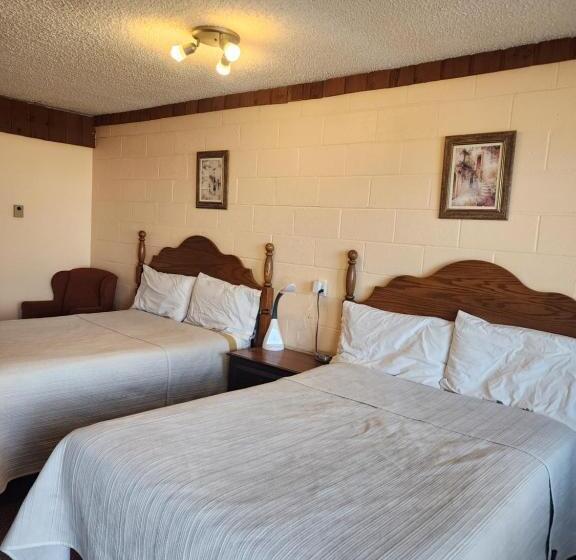 Cedar Villa Motel
