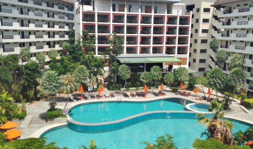 Отель Apartments Sea View Wongamat Privacy Condo